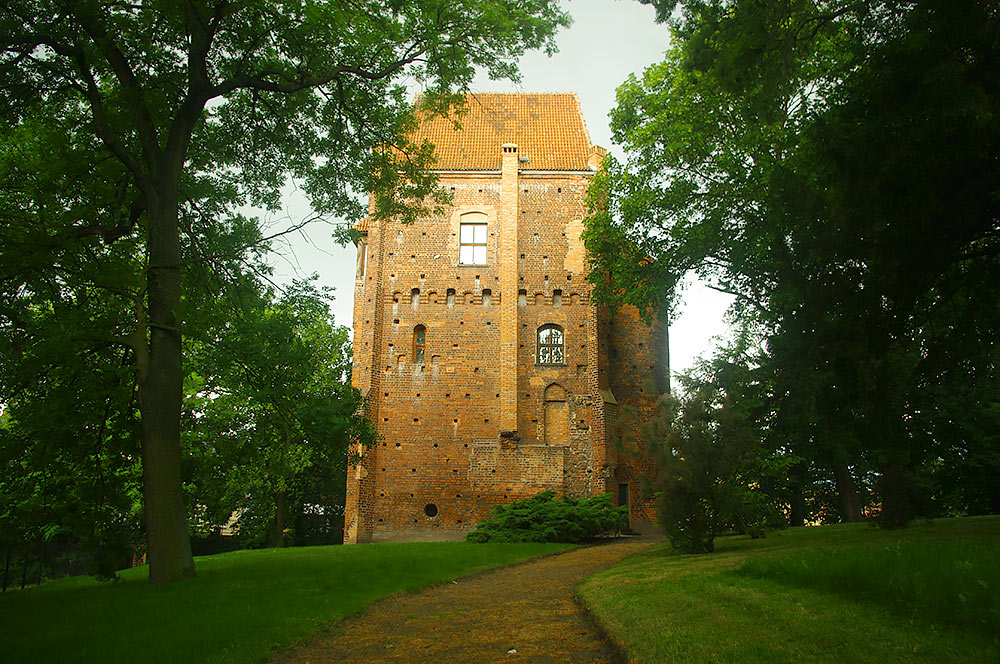 Baszta Halszki – wieża gotycka